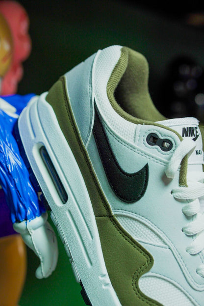 Air Max 1 Medium Olive