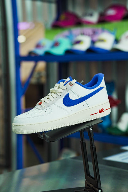 NIKE AIR FORCE 1 07 LX