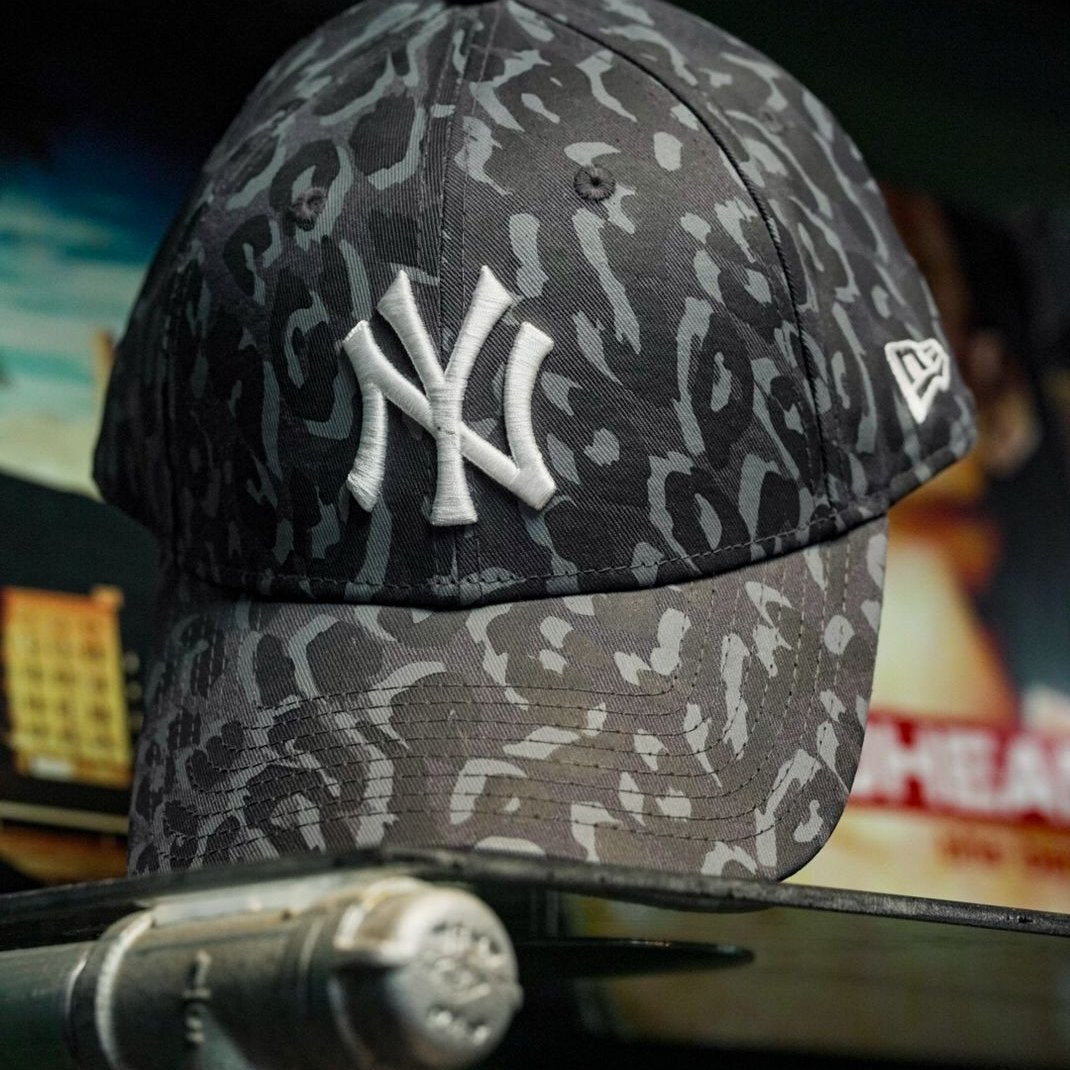 9forty camo yankees gris y negro